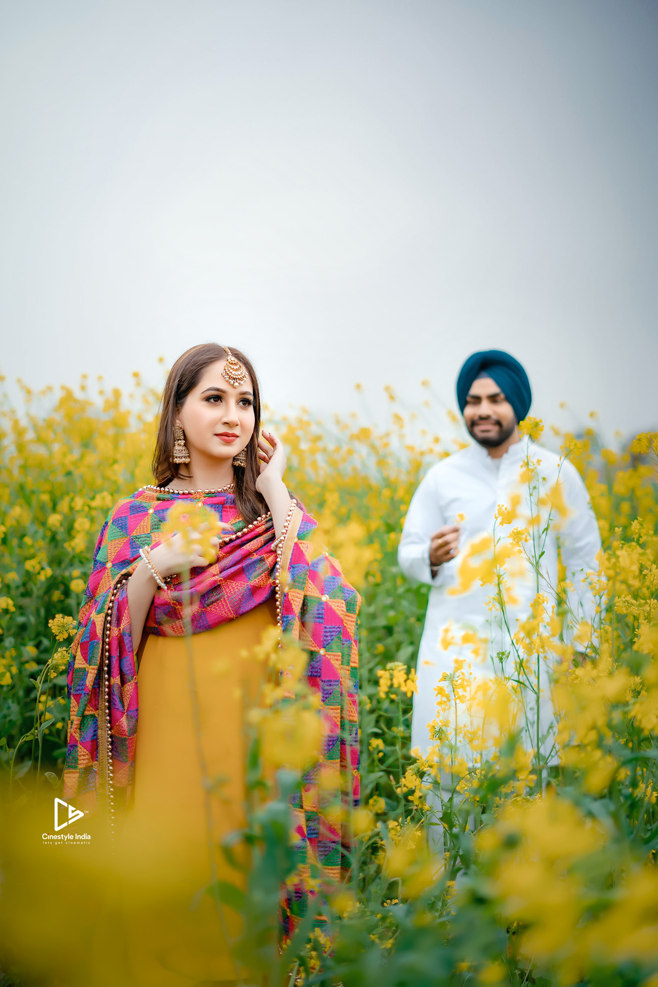 Punjabi Jutti  Wedding couple poses photography Wedding couple poses  Wedding photoshoot props